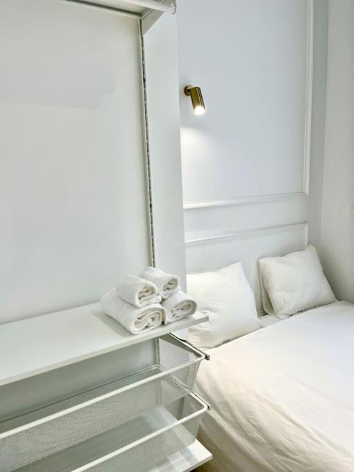 Chez Gianni & Stephanie - A Cozy And Elegant Studio In Bruxelles Eksteriør billede